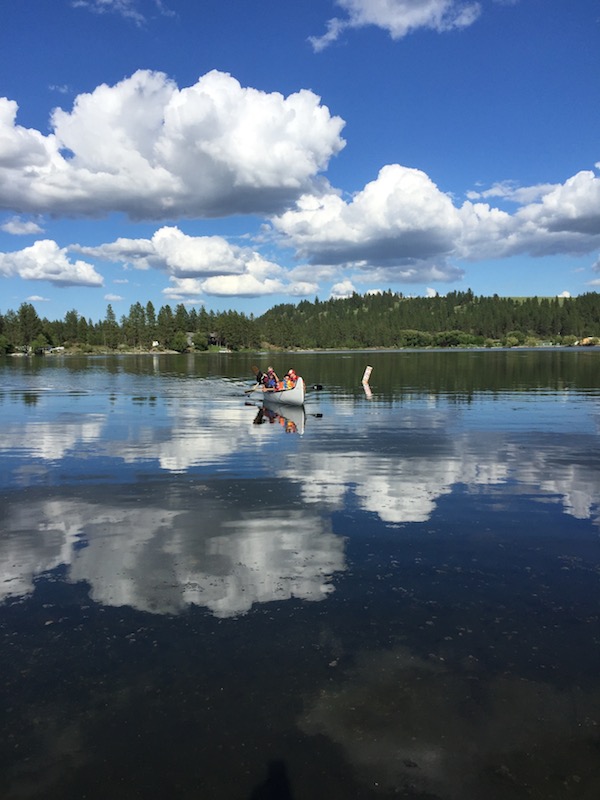 Photo of Voyageur canoe courtesy of Brook Swanson