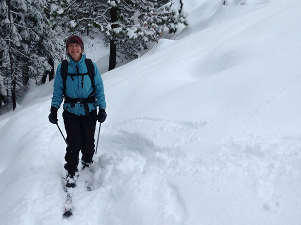 Ana Maria skis the backyard