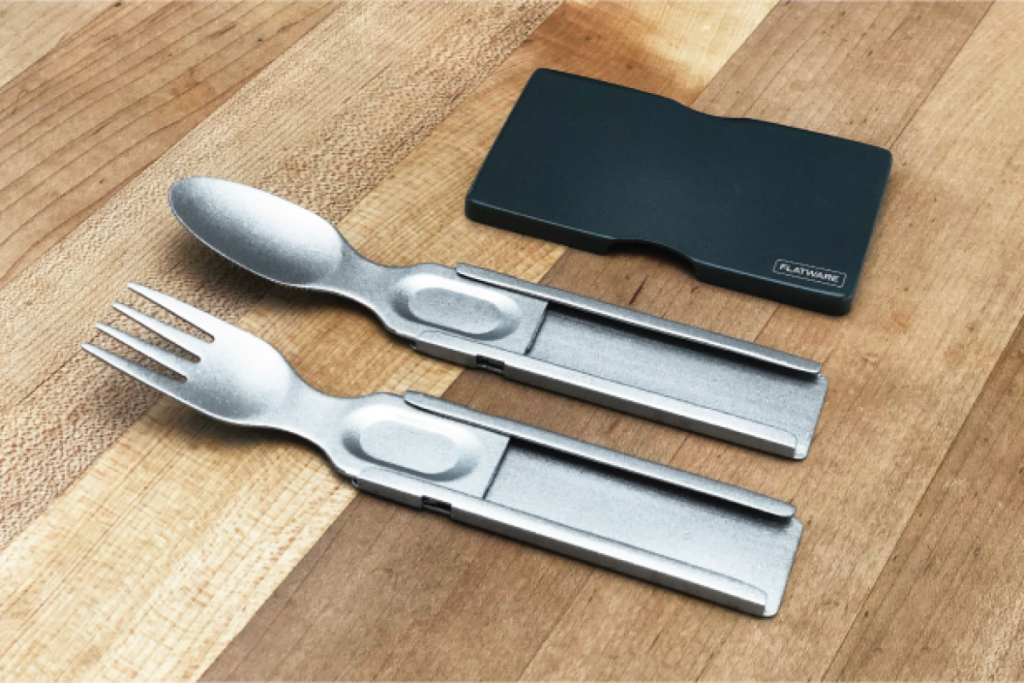 Travel cutlery set