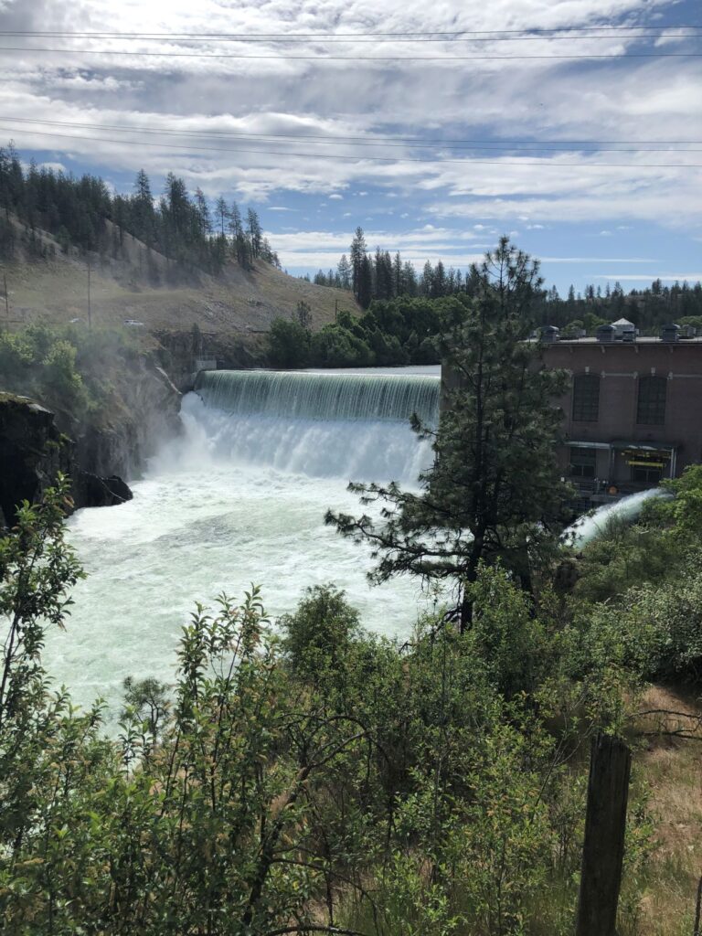 Spokane River rushes over Nine Mile Falls hydroelectric dam.