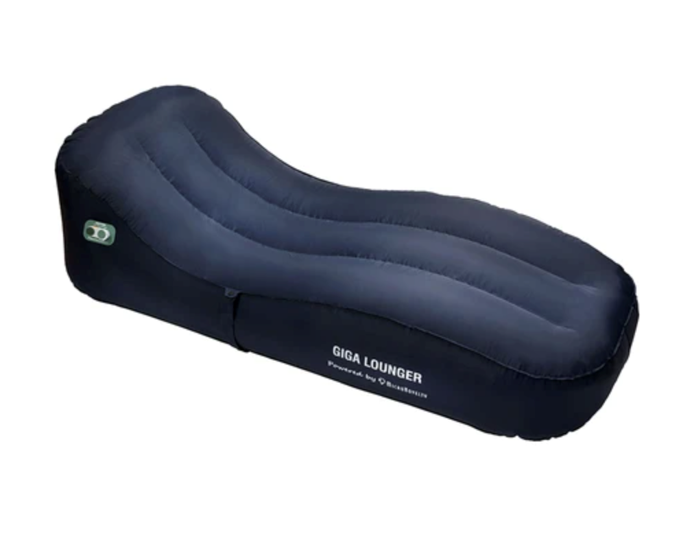 Inflatable portable lounge chair
